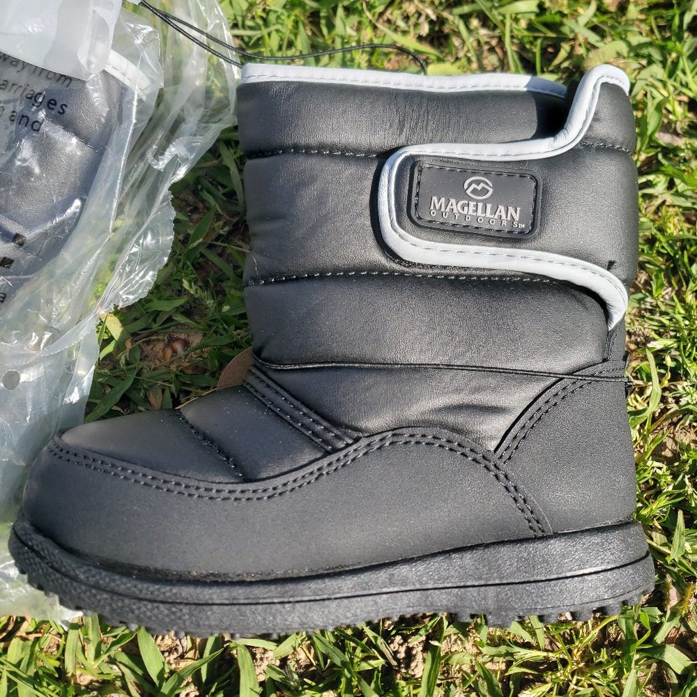 Snow Boots